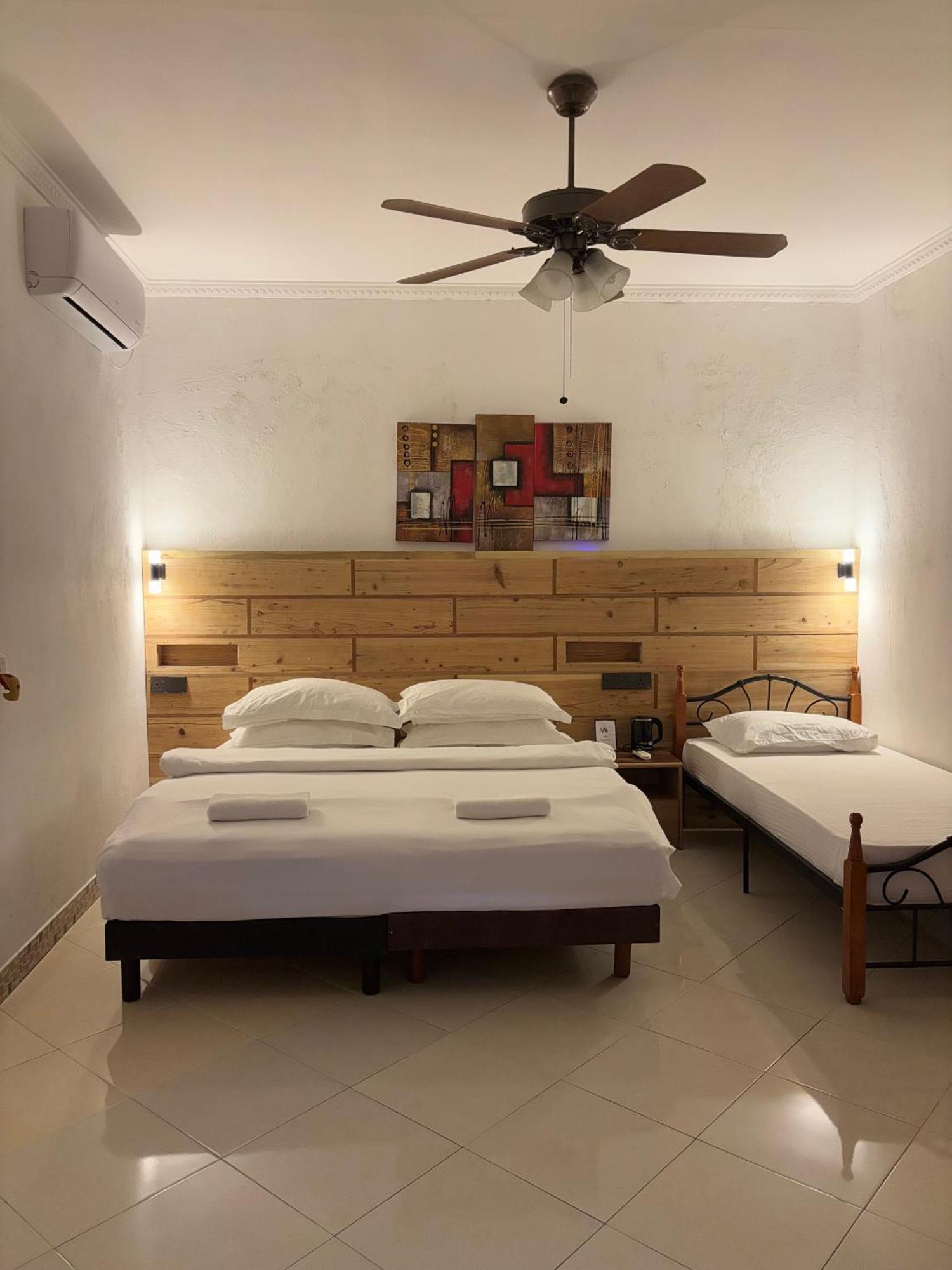 Aloha Inn Himmafushi Extérieur photo